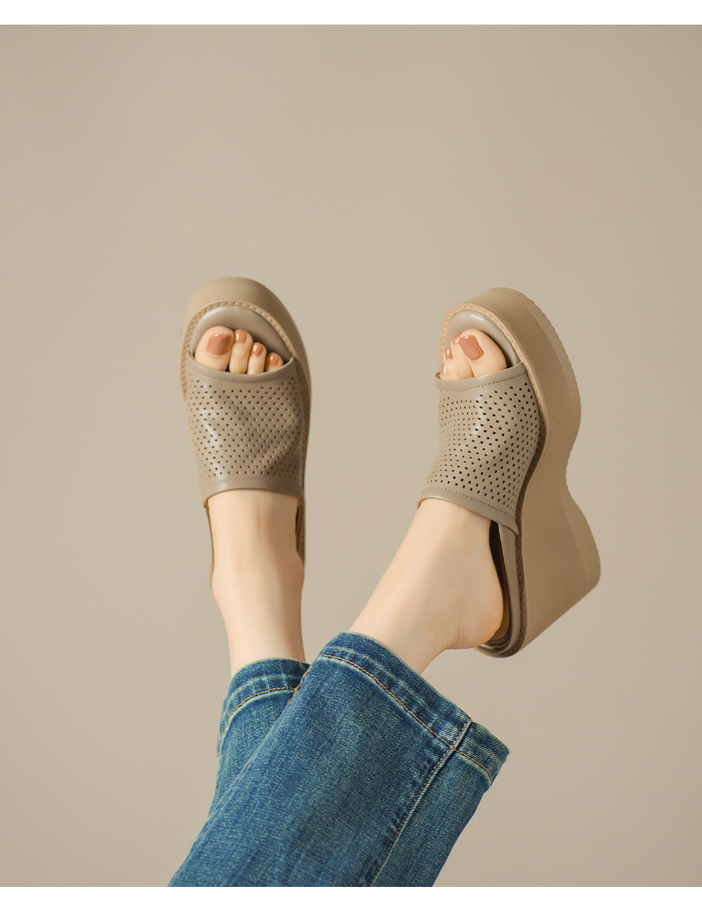 Dép sandal cao gót nữ da cừu đế xuồng mũi hở quai ngang — màu trắng ngà chi tiết 10