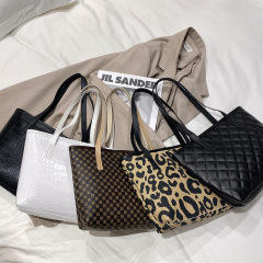 トートバッグ大容量2023women handbagマミーバッグレディース卸売ファッション手提げショッピングバッグ