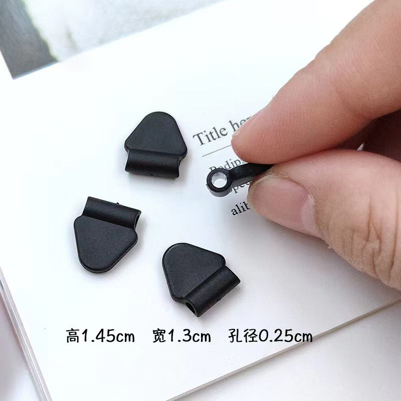 プラスチックスプリングバックル単穴地雷調整ボタンキャップロープ二穴ラウンドロープ白黒吊り時計豚鼻ボタン|undefined