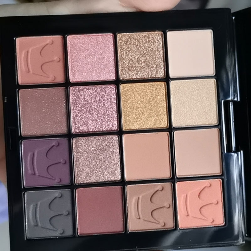 翠黛工厂眼影盘大地色16单色哑光彩妆眼妆修容彩妆盘定制加工oem