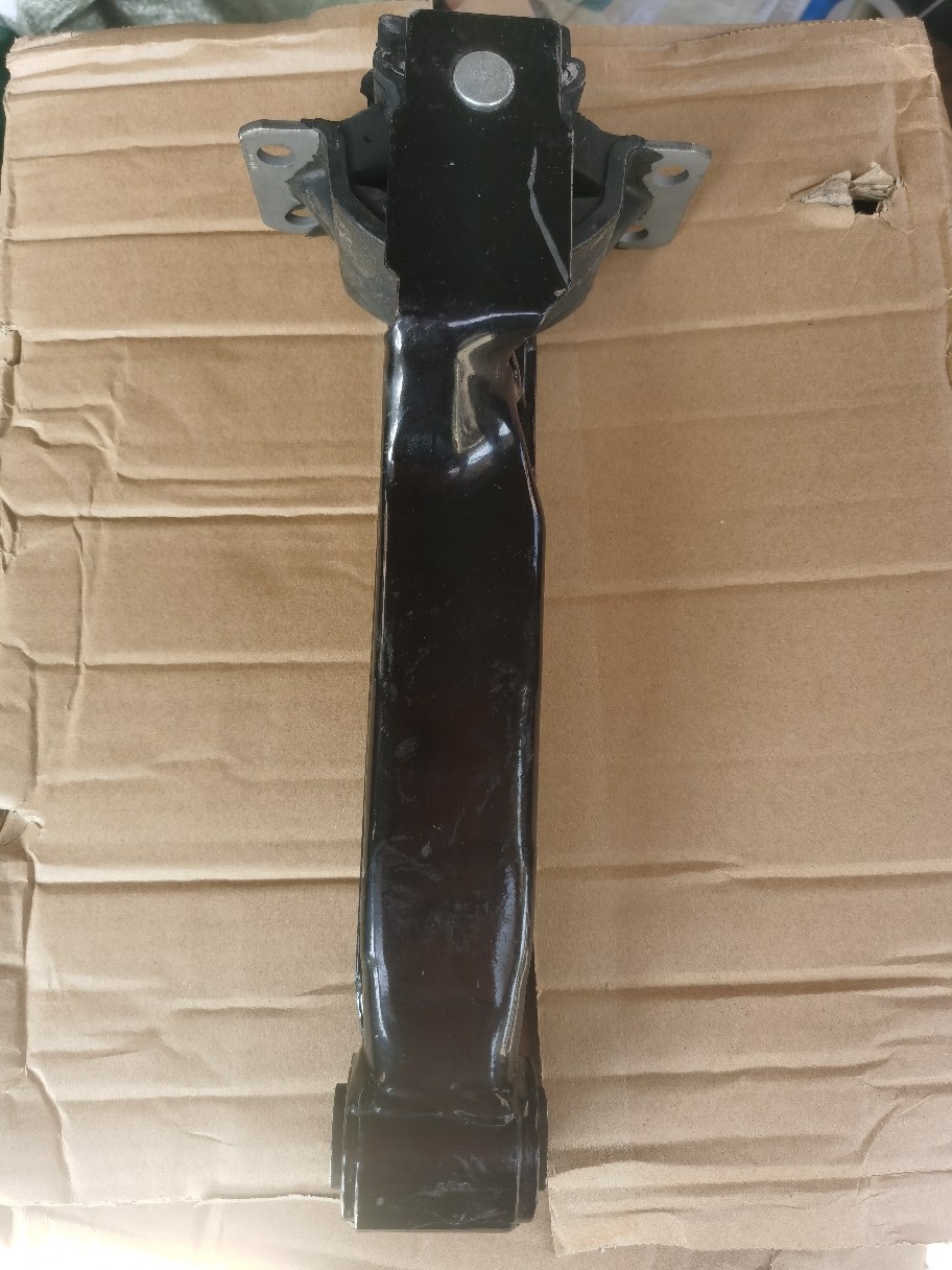 Factory self-selling 3C116P082AC suitable for Ford Transit engine mount