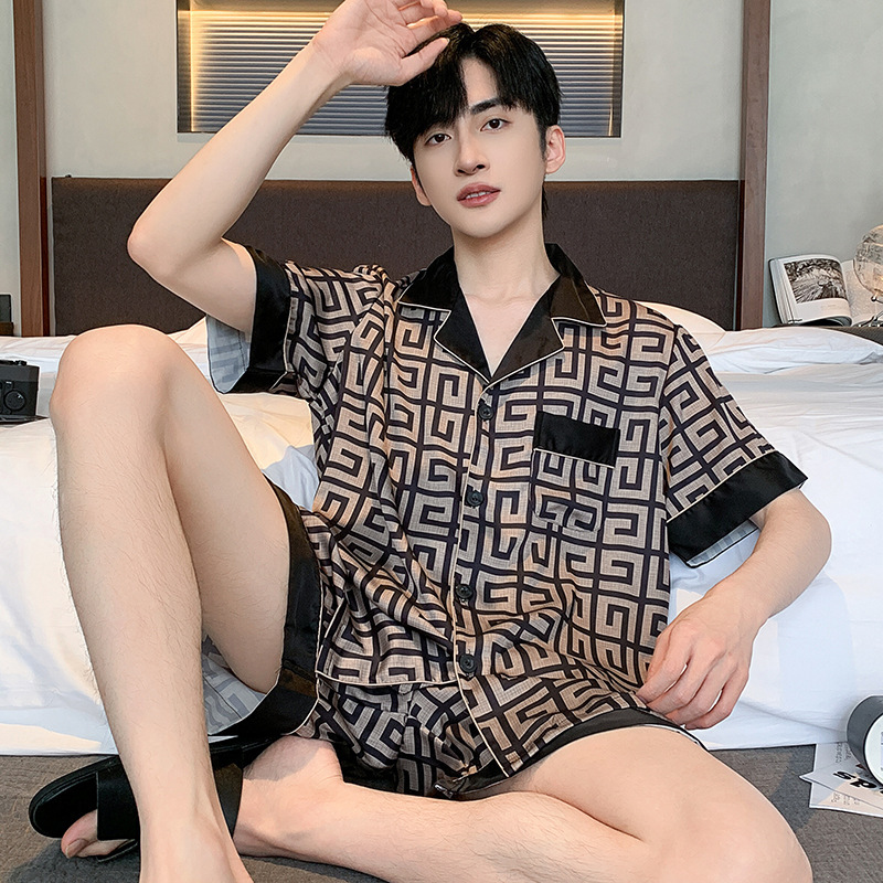 High-end Pajamas Men's Ice Silk Summer Thin Short-sleeved Cool Satin Elegant Boys plus size Home Clothes suit High-end Pajamas Men's Ice Silk Summer Thin Short-sleeved Cool Satin Elegant Boys plus size Home Clothes suit