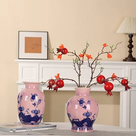 装饰花瓶;酒壶;陶瓷工艺品