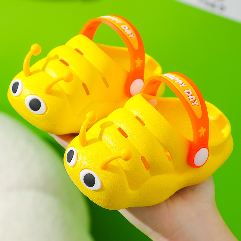 Sandalias de bebé verano Caterpillar zapatos de agujero Niños para niños y niñas infantiles antideslizantes de fondo suave anticolisión interior