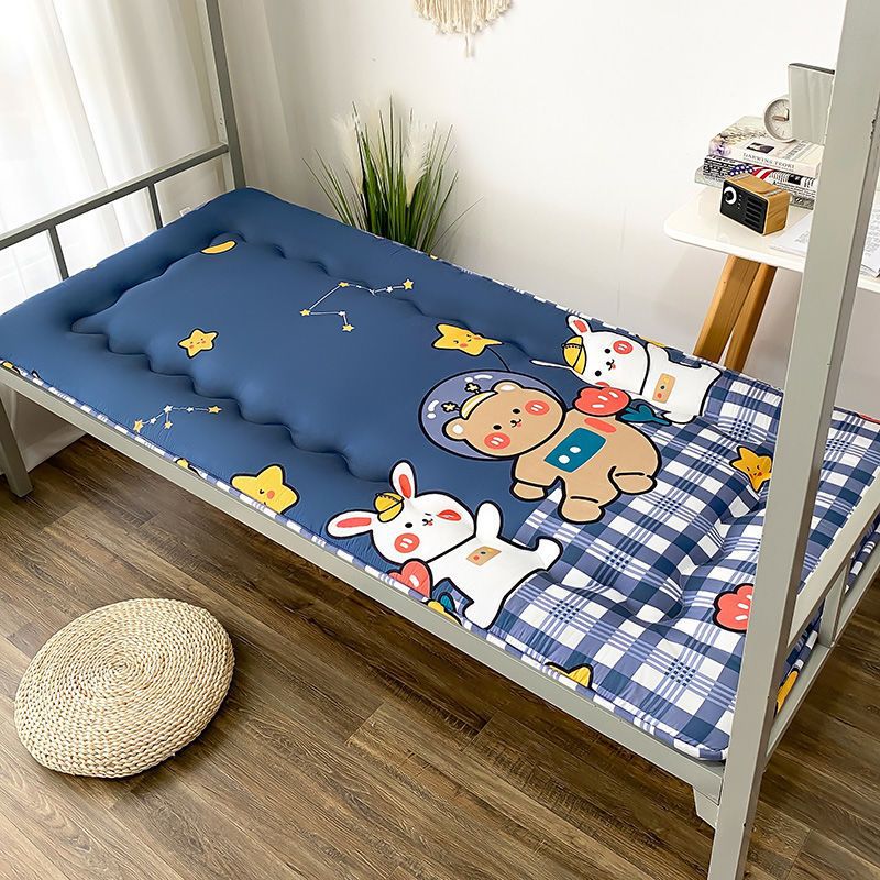 우주를 자랑스럽게 여행하다