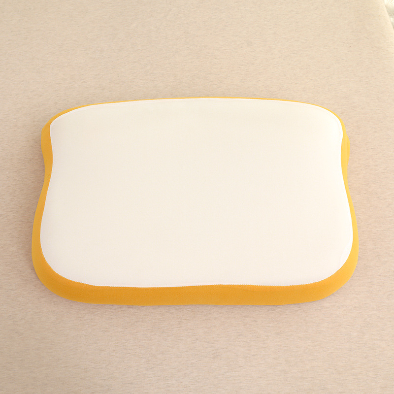 노란 토스트 베개