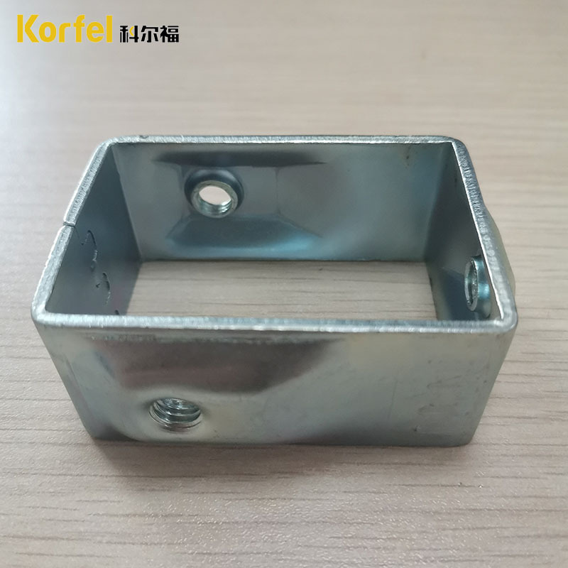 护栏卡环卡扣地脚防尘盖机器人围栏立柱车间隔离网车间专用