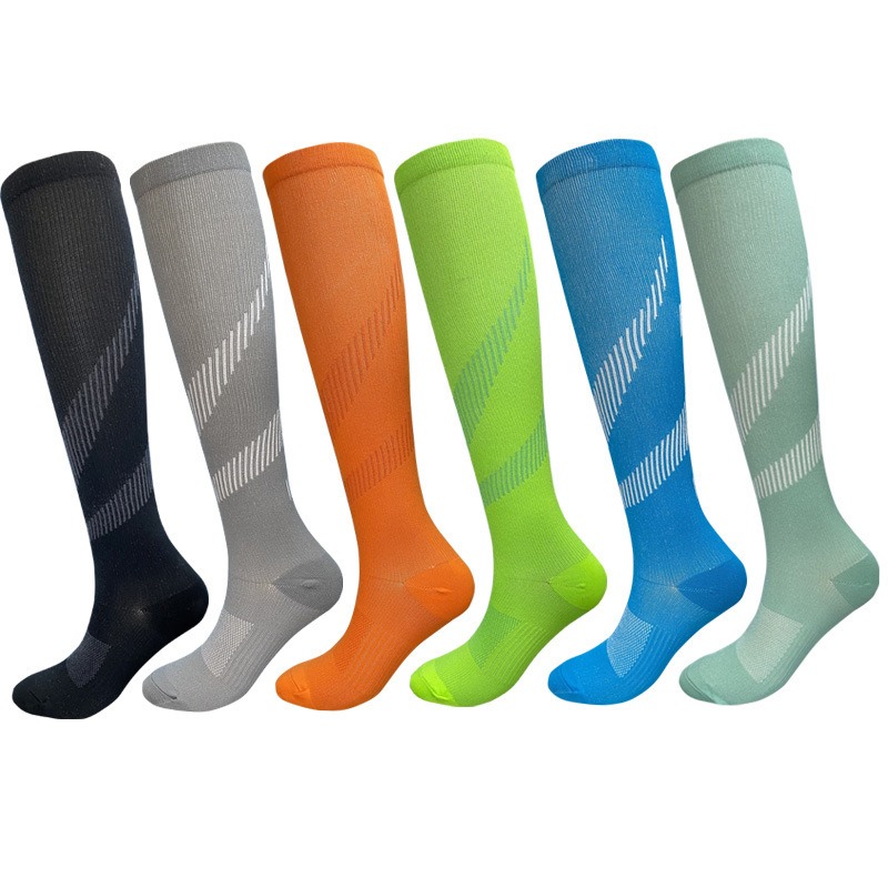 Amazon new men's and women's outdoor riding compression stockings fitness Football running calf protection compression socks 6 colors