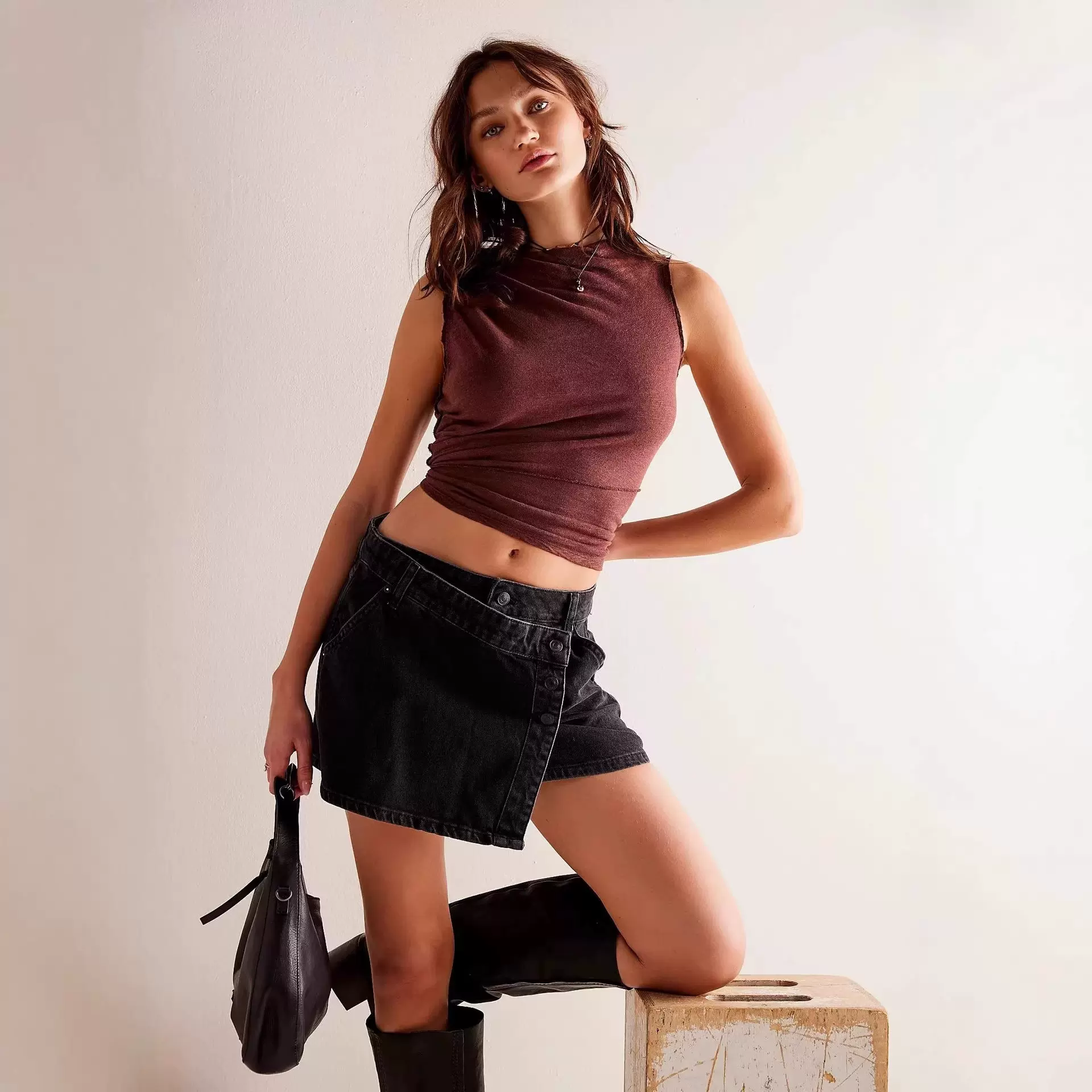 欧美跨境新款休闲高级感显瘦辣妹不规则牛仔短裤 女式牛仔裤