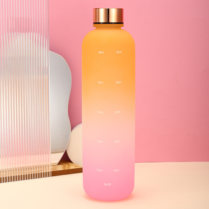 Tapa de acero de boca pequeña de 1000ml Taza espacial degradada colorida Taza de agua con escala de tiempo de plástico espacial simple y deportiva