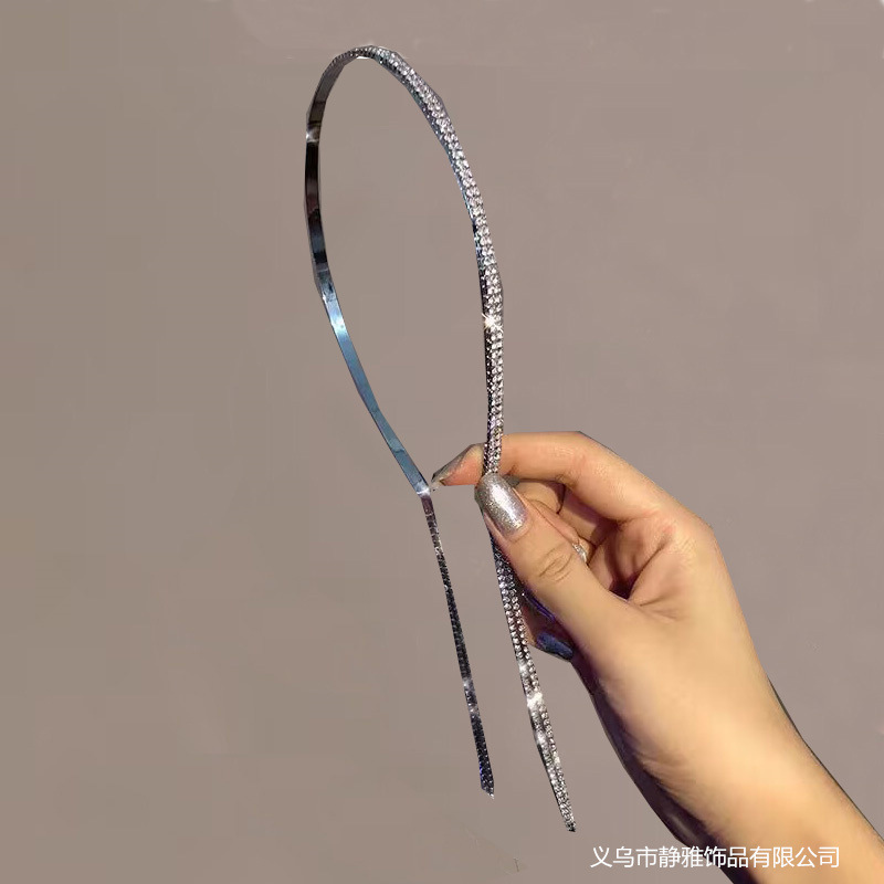 Yang Chaoyue exquisite flash diamond headband fairy headband out Mori cute hairpin fake earrings tassel pendant headdress