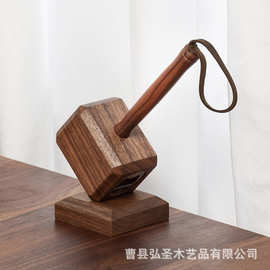 胡桃色创意家居摆件开瓶器啤酒起子个性家用锤子造型启瓶器