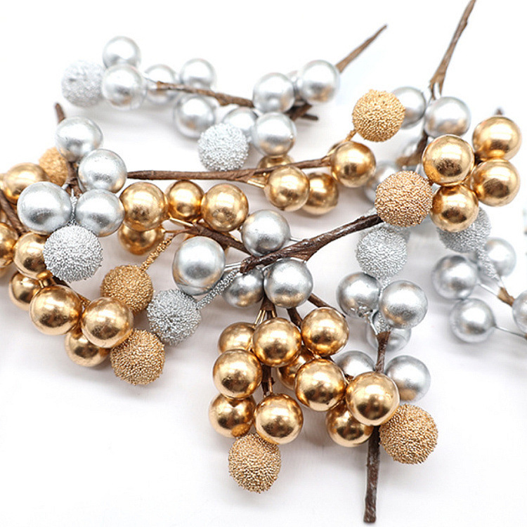 Wedding candy box accessories, simulated berries, DIY wreath material, foam berries, gold and silver garlands.