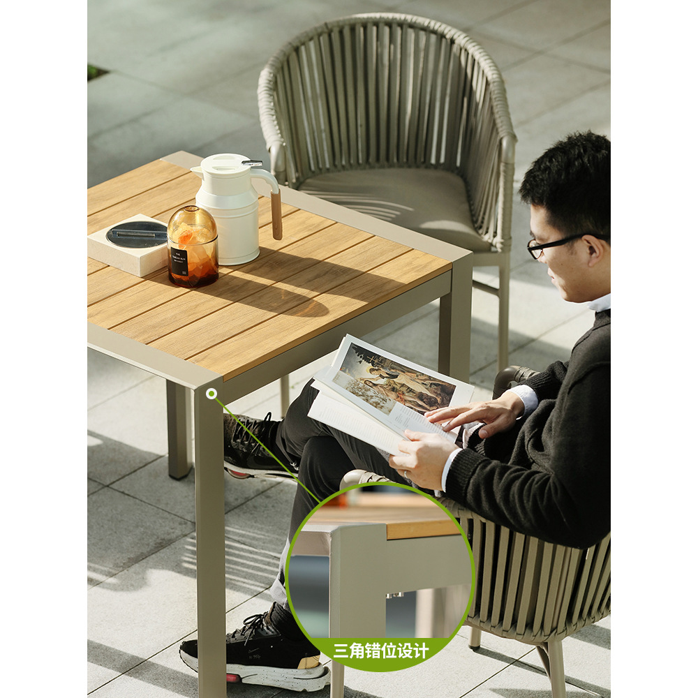 Mesa y silla al aire libre combinación patio ocio anticorrosión madera protector solar impermeable plástico mesa de madera al aire libre balcón Silla de ratán