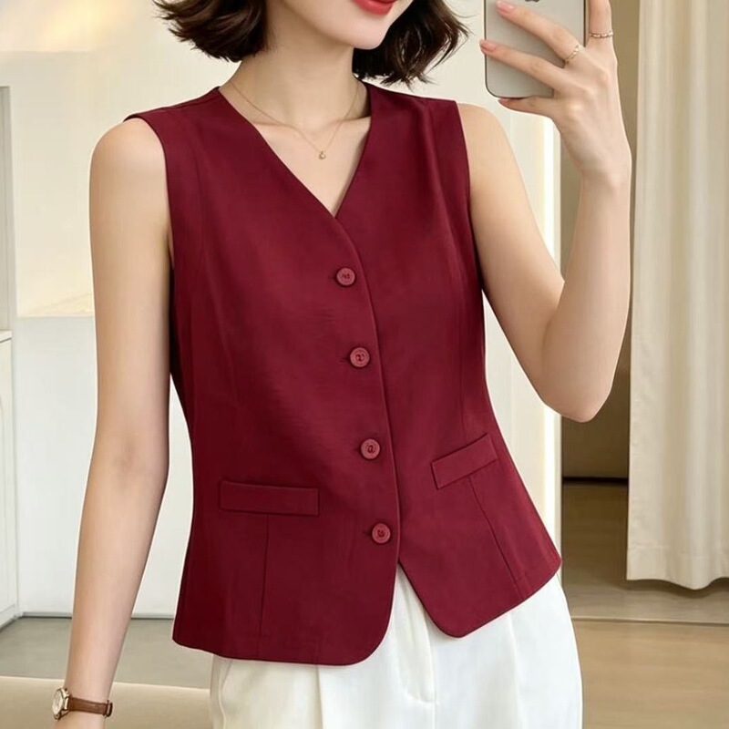 Trendy Solid Color Youthful and Stylish Vest Summer 2026 Fresh Style Single-Breasted Red Top Trendy Solid Color Youthful and Stylish Vest Summer 2026 Fresh Style Single-Breasted Red Top