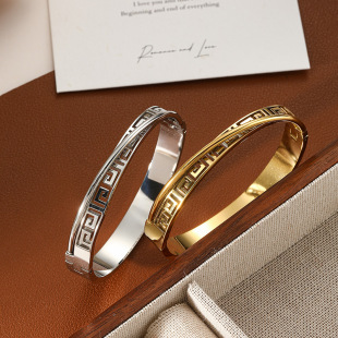 �羳�r�к��s18K�������U���L�Ǽy·���C����ɫ�����C������