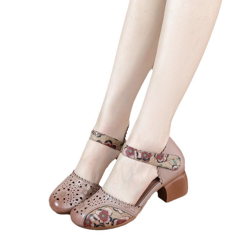 Casual Sandals Image 5