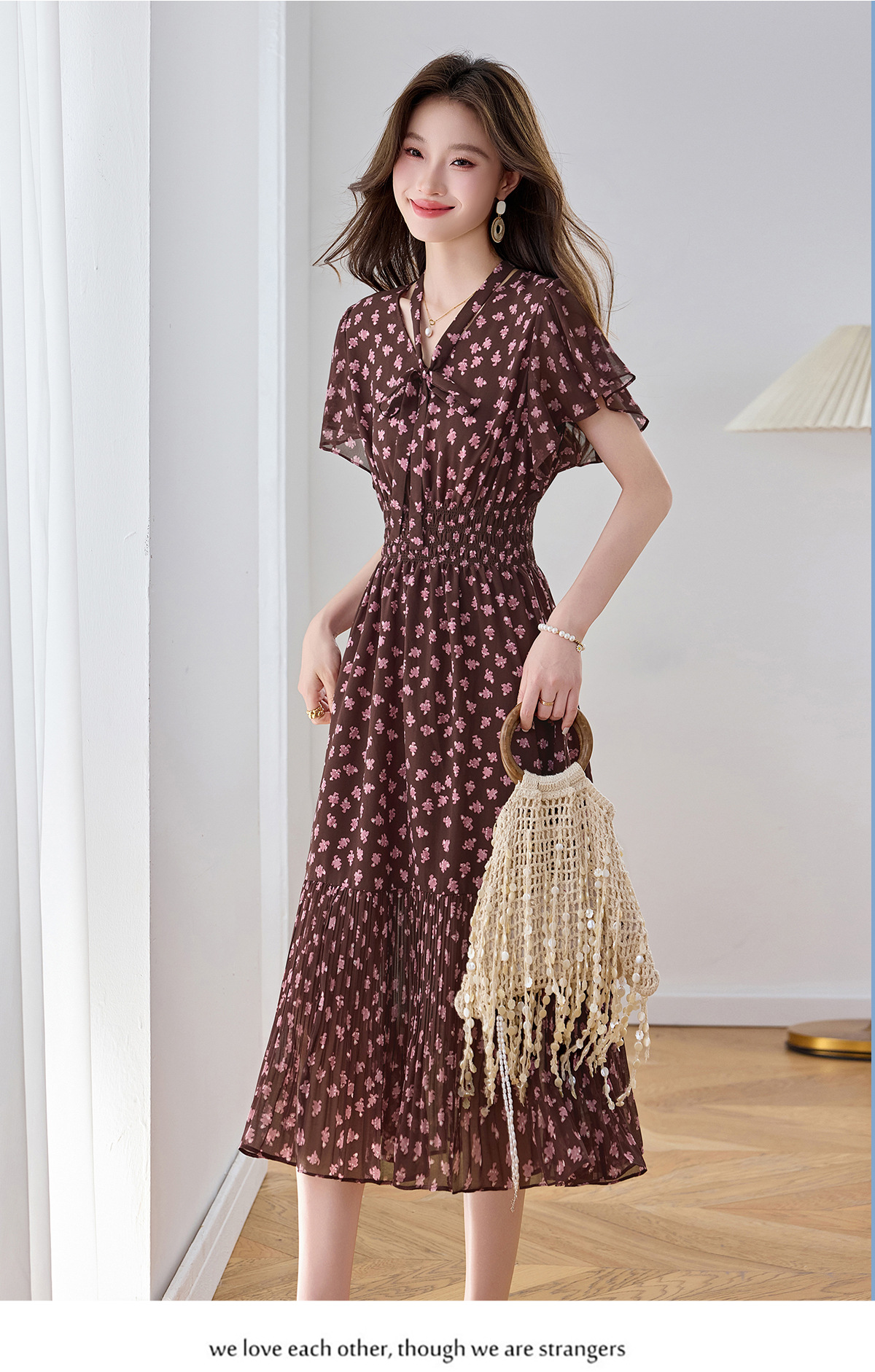 Đầm maxi nữ họa tiết hoa nhí thắt eo dáng chữ A dài quá gối — màu đen, màu hồng chi tiết 14