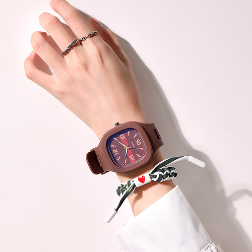 Cross-border foreign trade creative small square watch for men, replica, waterproof, personalized, high-end and affordable, student couple watch for girls