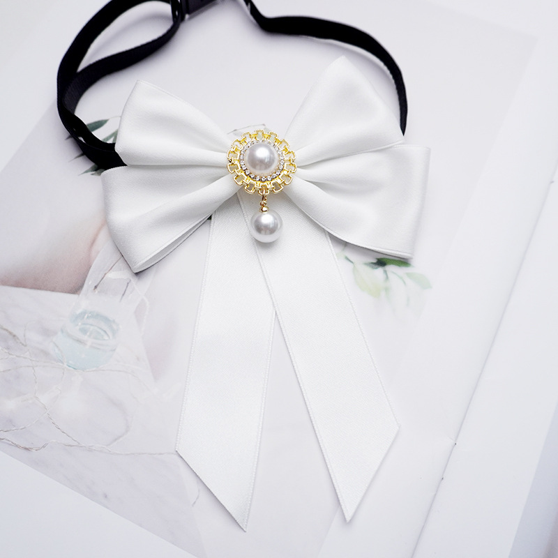 White pearl buckle