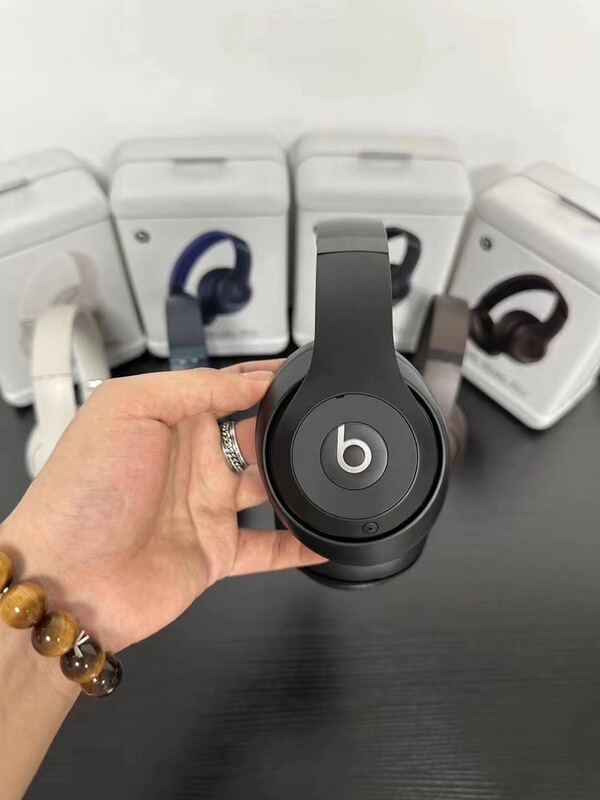 国境を越えた新型の起爆金はbeats studio pro録音師4 bluetoothイヤホン1機のトップに合う|undefined