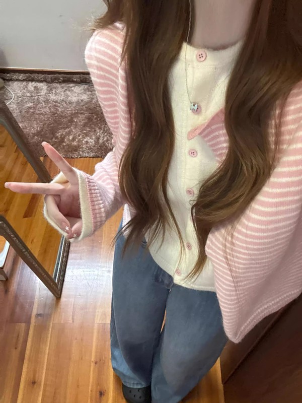 韩系早秋季氛围感穿搭灰色假两件针织开衫上衣女休闲外搭毛衣外套|undefined