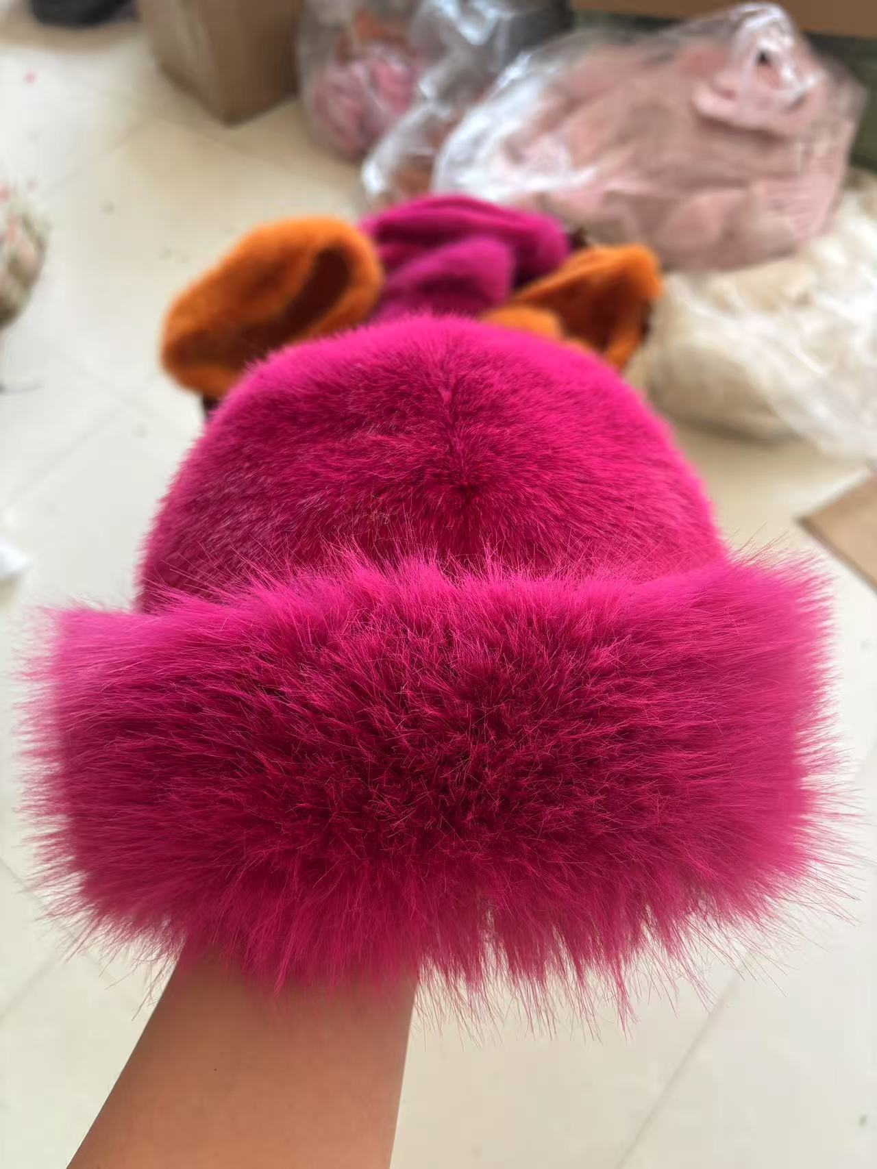 로즈 레드 몽골 모자