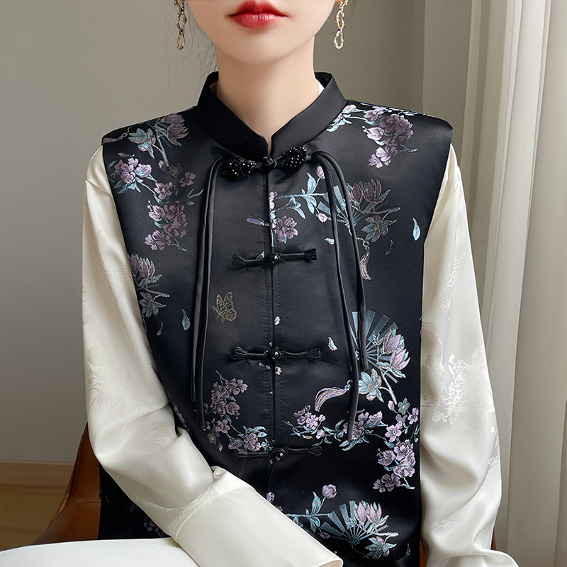 Guofeng High-end Retro Jacquard Collar Sleeveless Vest Women's 2025 Spring and Summer New Arrival Buckle Ware Fashionable All-match