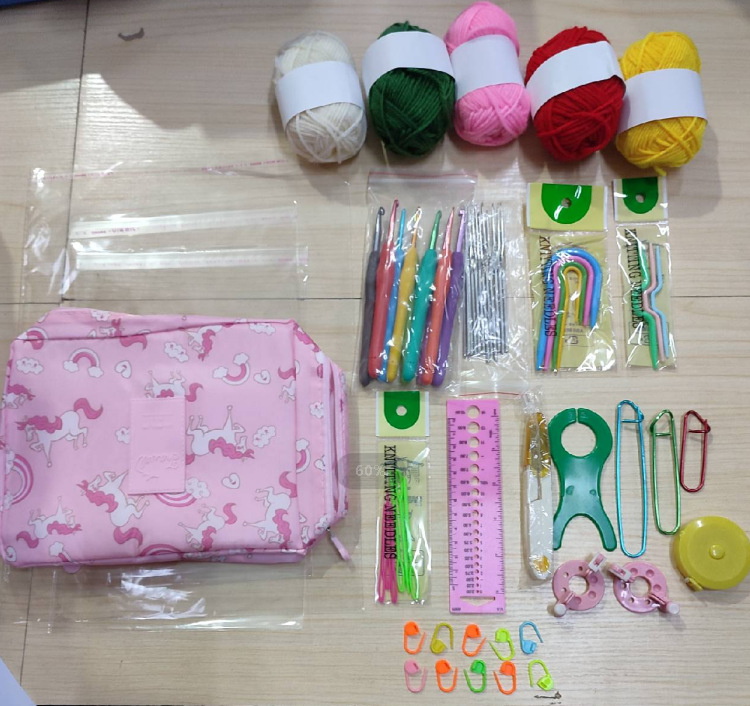 Traje de ganchillo transfronterizo de 58 piezas DIY novato crochet conjunto completo paquete de material portátil de lana herramientas de tejer