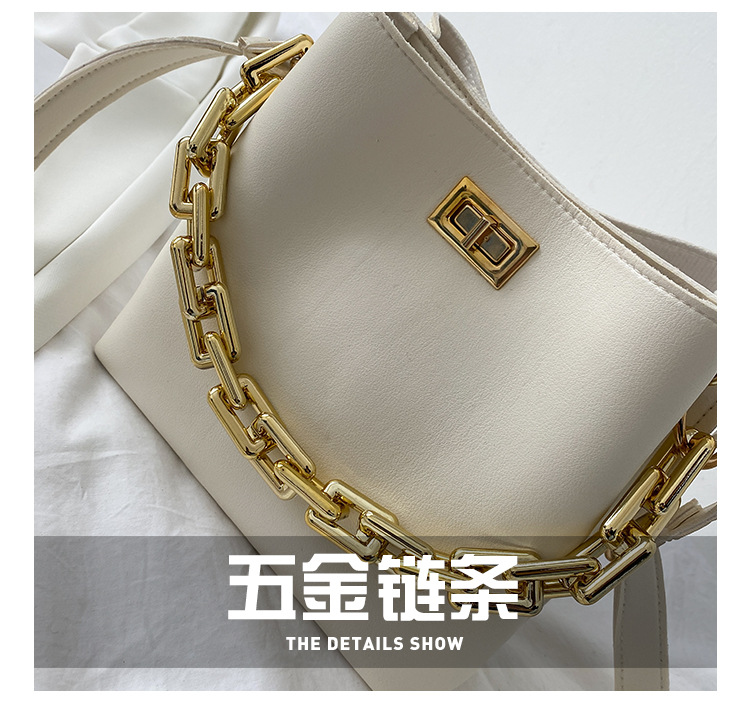 Fashion Solid Color Thick Chain Shoulder Messenger Portable Bag Wholesale display picture 22