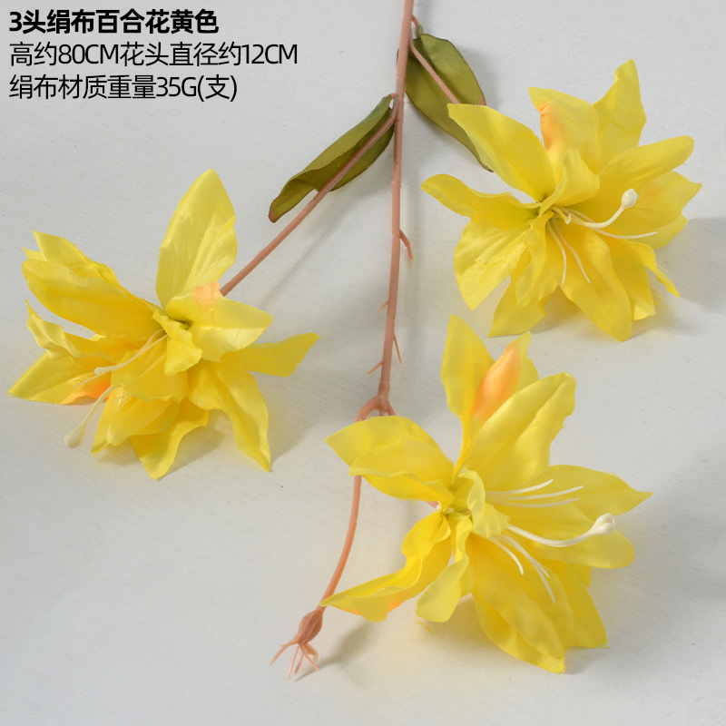 3 lirio de tela de seda amarillo