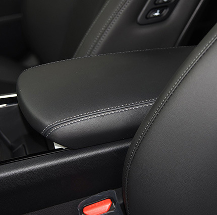 Armrest box — 11-25款起亚K5亚远舰K5 K5 2011-2025 - 2020-2025-black-leather-gray-stitching