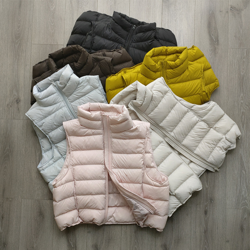 New Style Women's down Vest with Stand Collar, Warm Puffer Vest with 90% Duck Down, Outerwear Vest, Trendy New Style Women's down Vest with Stand Collar, Warm Puffer Vest with 90% Duck Down, Outerwear Vest, Trendy