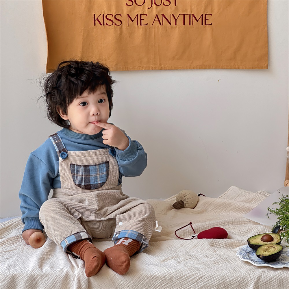 Ropa para niños coreanos 1-3 años, ropa para niños de otoño, traje de bebé, babero de pana, suéter de dos piezas