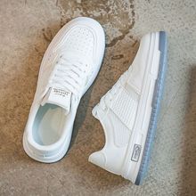 С��Ь��2025�¿��ļ���Ь�������e͸����{Ь�\�ӾW���Ь��