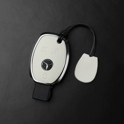 Glc, Gle, Glk. Made of Genuine – Car key bag - mercedes-benz-c-class-3-button-key-fob-minimalist-lanyard-ivory-white