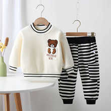 �냺�·������ӽq��ͨ��ů���e���ɼ���һ�q��Ů�����ɐ��ﶬ�b��