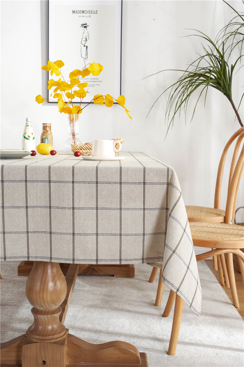 Tovaglia rettangolare geometrica a quadri a doppia linea in cotone-poliestere con bordo arrotolato, ideale per tavoli da pranzo e tavolini da caffè._voghion.com