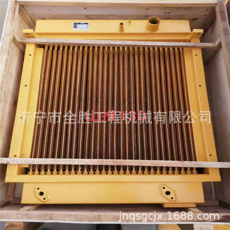 供应SD16推土机水箱 16Y-03-00000  变矩器分动箱总成 出力装置