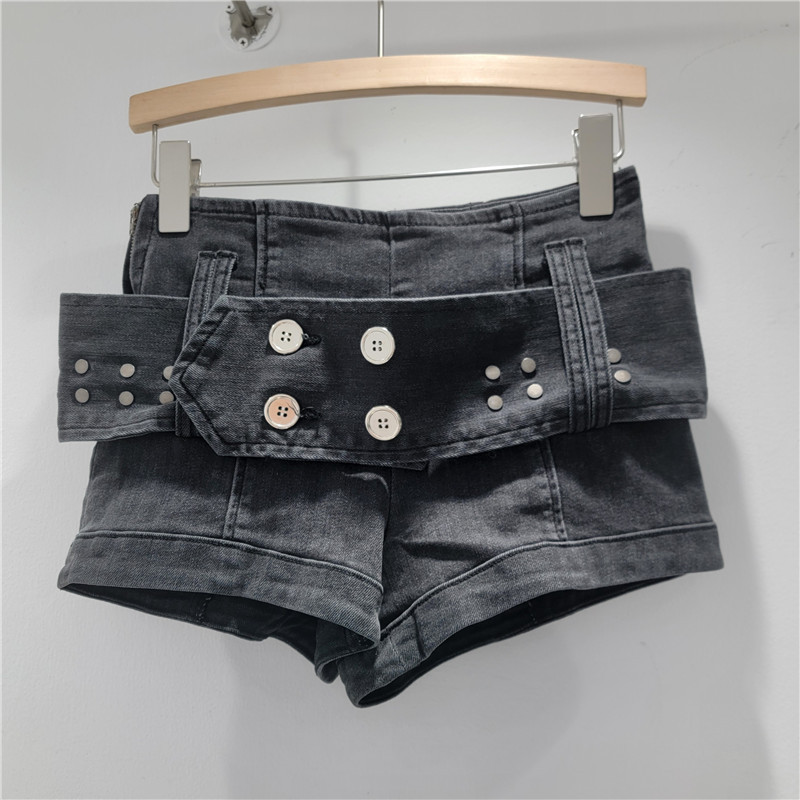Pantalón Corto de Mezclilla de Tiro Bajo con Remaches para Mujer