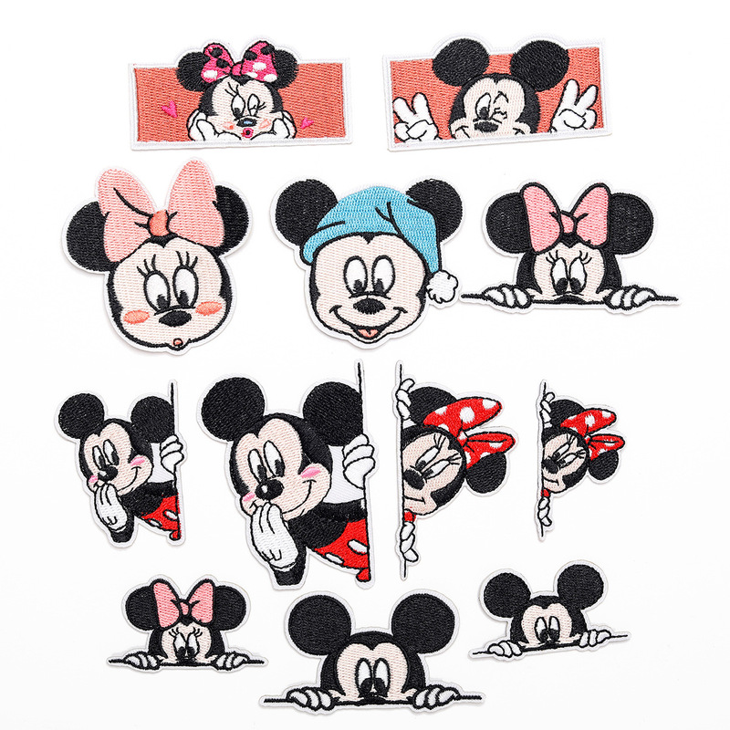 Elegant Embroidery New Mickey Mouse Cloth Sticker Christmas Hat Cartoon Head Patch Clothes Bag Patch Hole Decoration Decal