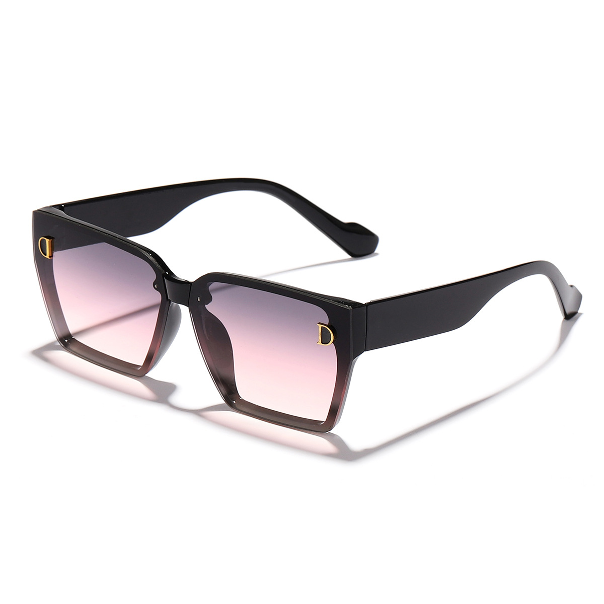 Transfronterizo nuevo europeo y americano D carta marco grande cara-mirando pequeñas gafas de sol de moda personalizada desgaste esencial UV a prueba de gafas de sol