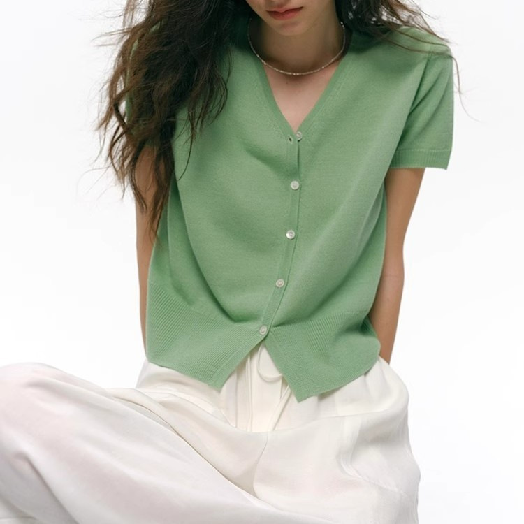 Who Peach Simple V-Neck Knitted Short-Sleeved Cardigan Women's New Summer Versatile Slimming Look Top