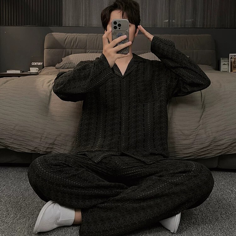 Men's pajamas, new spring and autumn styles, made of cotton gauze, with a lapel collar, long sleeves, long pants, can be worn as outerwear, cardigan style, plus size, loungewear set Men's pajamas, new spring and autumn styles, made of cotton gauze, with a lapel collar, long sleeves, long pants, can be worn as outerwear, cardigan style, plus size, loungewear set