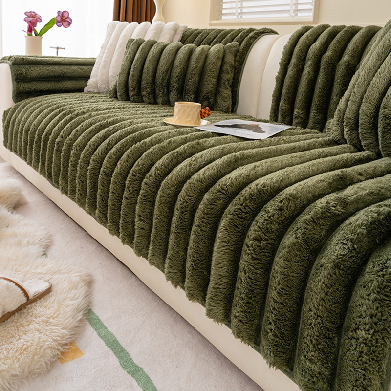 Otoño e invierno peluche cojín de sofá toalla 2025 nuevo estilo rojo ligero de lujo de alto nivel sensación de aire crema fija cojín antideslizante