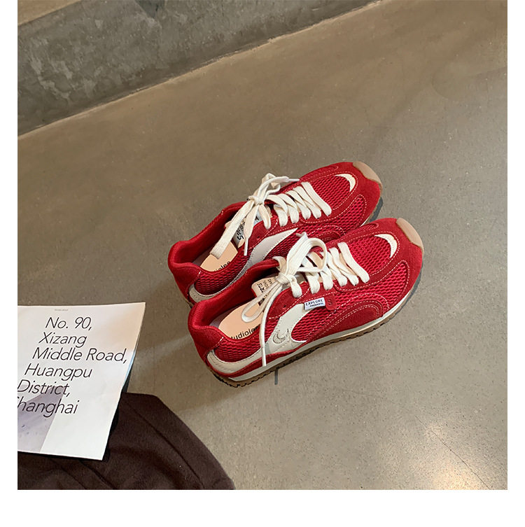 Giày sneaker nữ da bò lưới thân thấp dây buộc gót ẩn 6 cm — Đen (Gót ẩn 6CM) - Còn hàng, Đỏ (Gót ẩn 6CM) - Còn hàng chi tiết 39