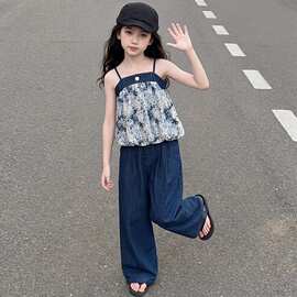 女童夏装吊带娃娃衫牛仔阔腿裤套装2026儿童甜酷复古港味气质夏装