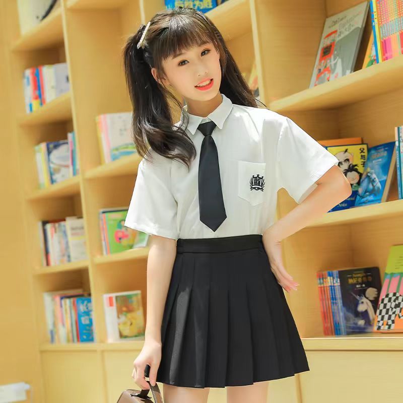 Summer Kidsren's Short-Sleeved Shirts, Girls' Performance Clothes, Jk Suits, Stylish Girls' Campus Uniforms, Two-Piece Pleated Skirts
