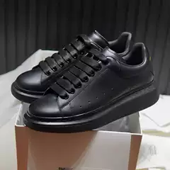 High Version of Black Warrior Mcqueen White Shoes for Women, Cowhide Versatile Thick Soles, Increased Height, All Black Color Matching Sneakers, Platform Shoes for Women
