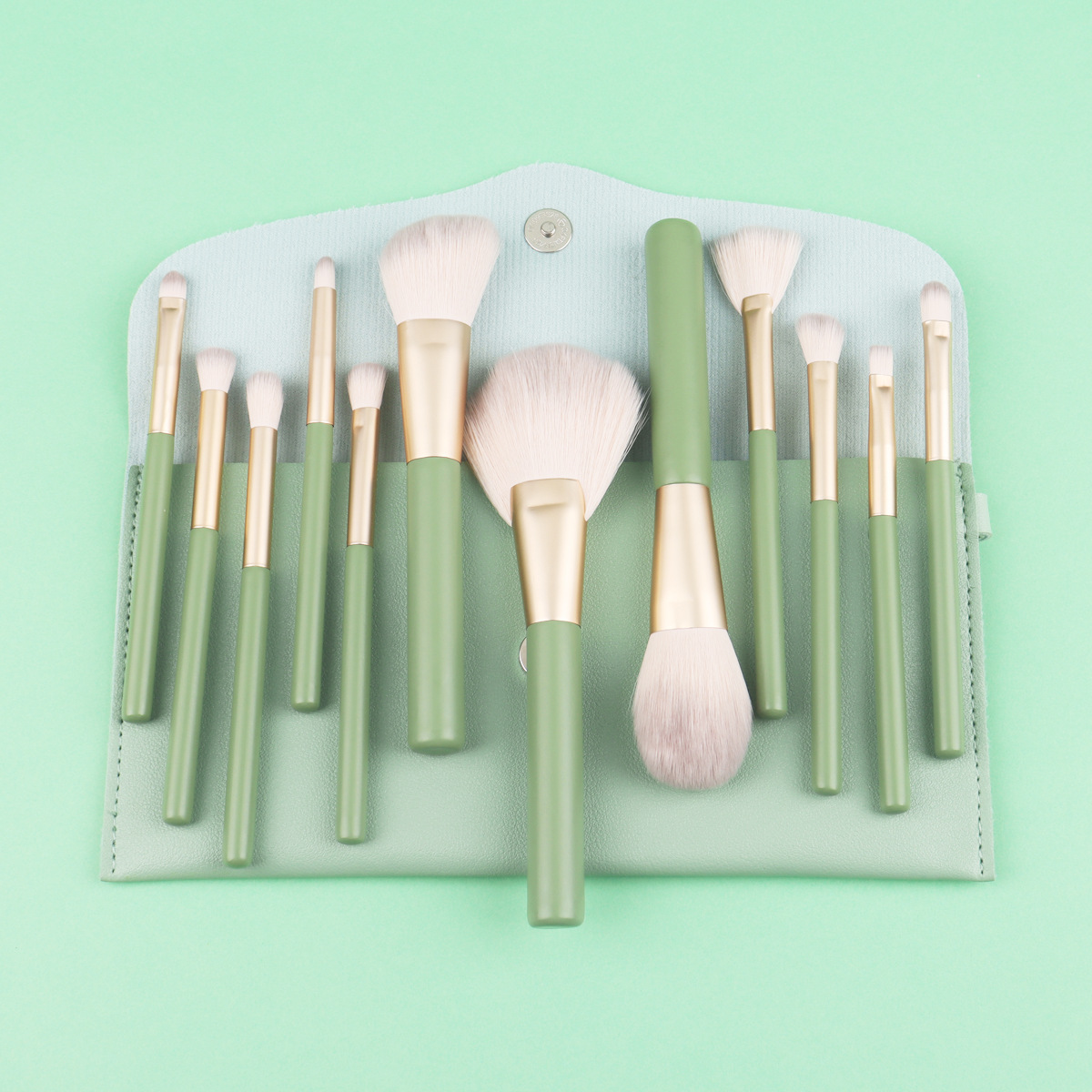 Zhuolya nuevo maquillaje cepillo traje herramientas de belleza bolsa de almacenamiento sombra de ojos corrector 12 pinceles de maquillaje conjunto completo Al Por Mayor